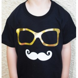 Tee-shirt personnalisé " Mister Moustache à mis ses lunettes" pour enfant