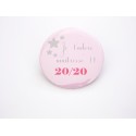 Badge personnalisé cadeau maîtresse " Je t'adore maîtresse ! 20/20 "