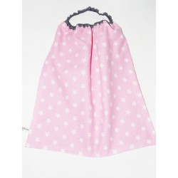 Serviette élastiquée de table pour enfant rose étoiles blanches