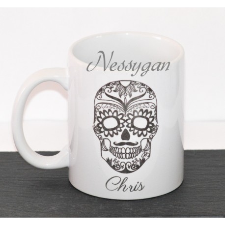 Mug tête de mort personnalisé avec prénom