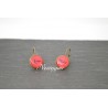 boucles d'oreilles dormeuses cabochons " Love ..Hate "