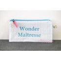 Trousse page de cahier " Wonder Maîtresse "