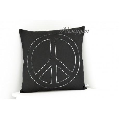 Coussin noir Peace and Love