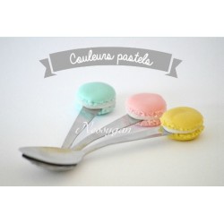 Petite cuillère macaron couleurs pastels