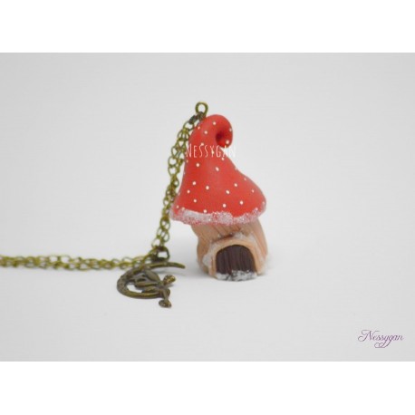 Collier "maison d'un lutin"