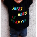 Tee-shirt en coton blanc ou noir pour enfant " SUPER HEROS EN VACANCES"