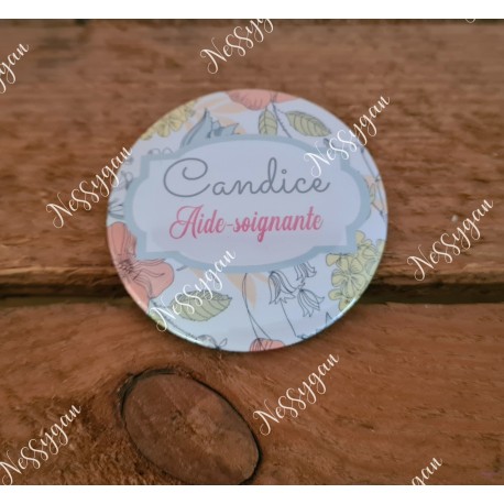 Badge romance personnalisé rond infirmière, aide-soignante, sage-femme