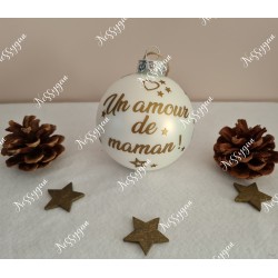 Boule de Noël en verre personnalisée un amour de maman
