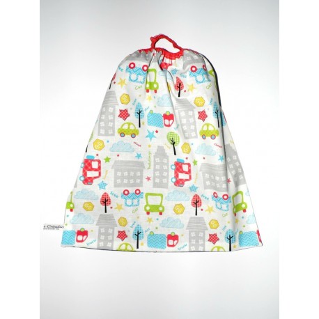 Serviette élastiquée pour enfant " Cars and streets "