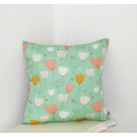 Coussin couleurs pastels " dandellions"