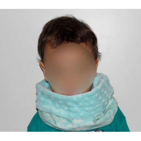 Snood en tissu doublé de polaire bleu ciel 