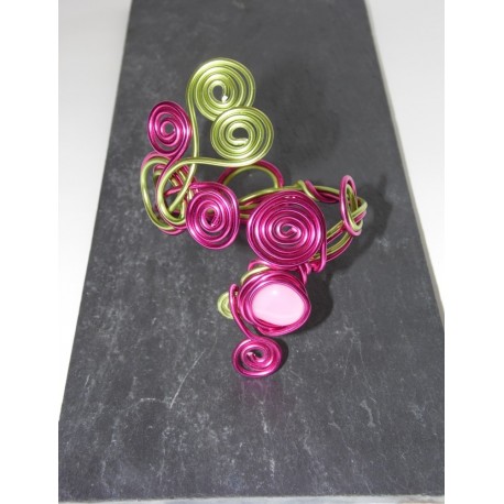 Bracelet fuchsia et vert anis fil aluminium